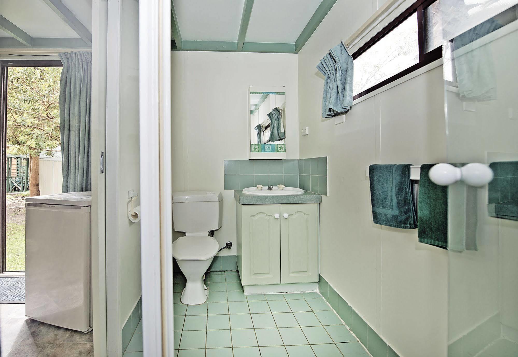 Acclaim Pine Grove Holiday Park Esperance Extérieur photo