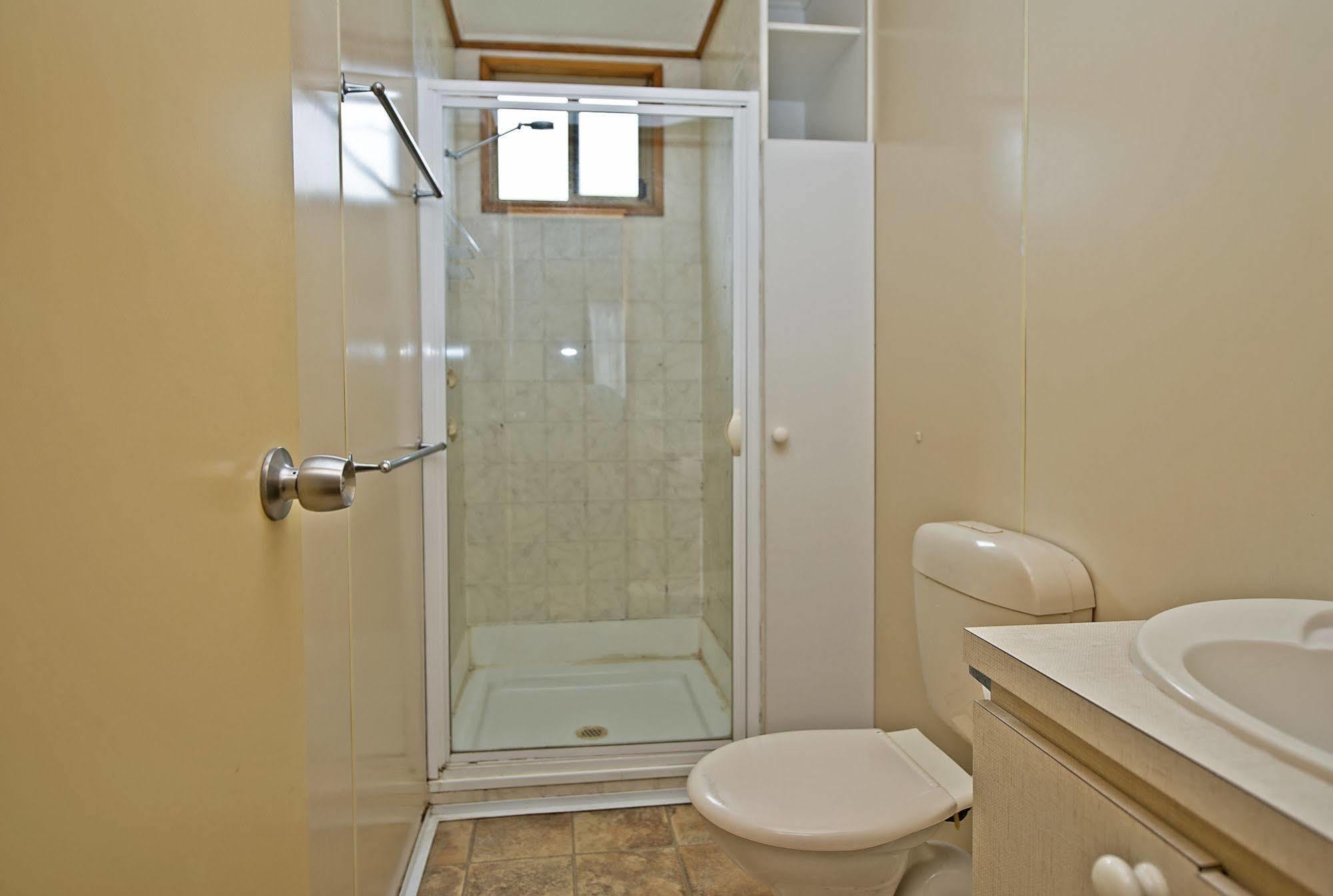 Acclaim Pine Grove Holiday Park Esperance Extérieur photo