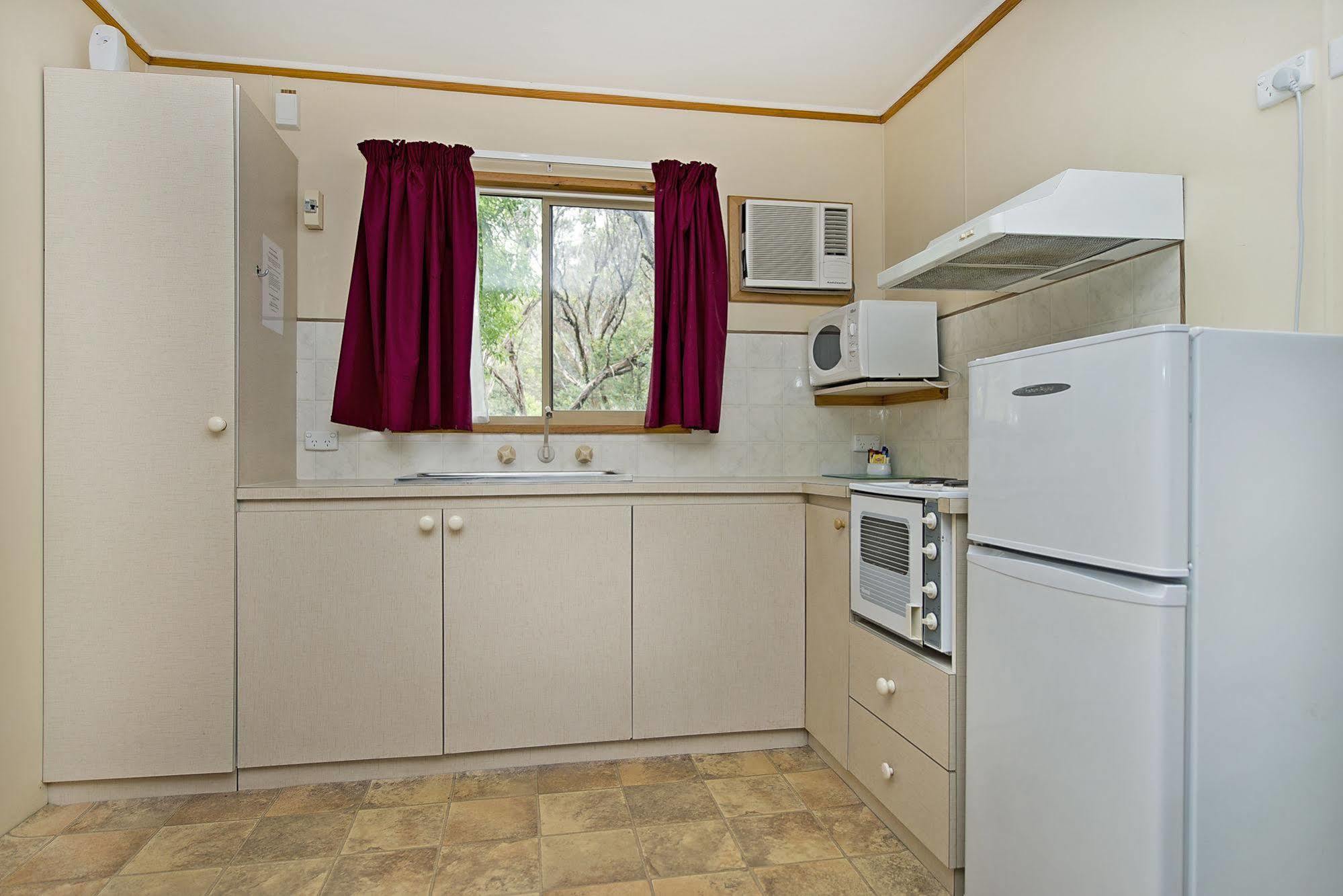 Acclaim Pine Grove Holiday Park Esperance Extérieur photo